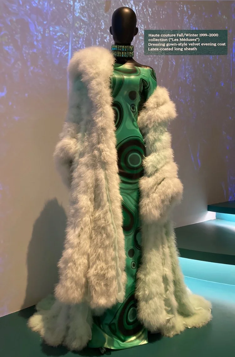 MUGLER ジーンズ The Mugler x H&M collaboration launches today